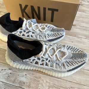 Yeezy 350 V2 CMPCT Slate White Panda | size 10 | NIB NEW